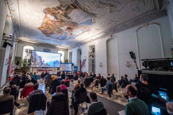 Überblick über den Barocksaal beim Eröffnungsabend am 13. Oktober 2021, Foto: Thomas Plettenberg